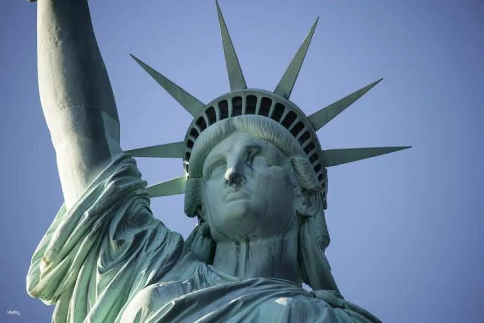 The New York Pass® with 100+ Attractions