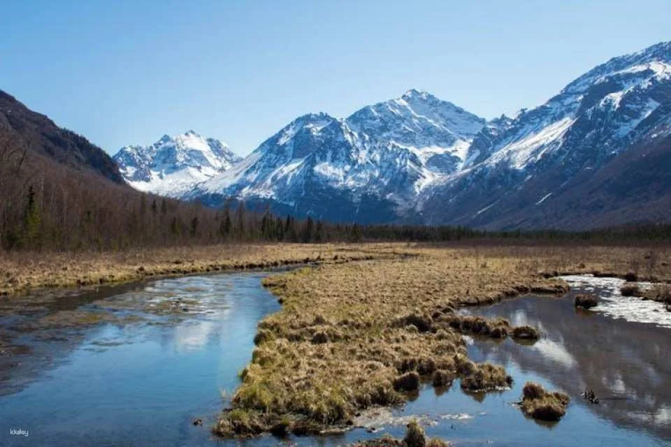 Self-guided driving audio tour from Anchorage to Seward