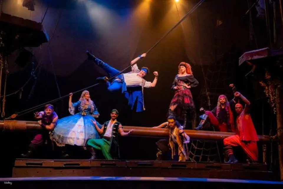 Pirates dinner adventure show in Orlando deluxe package