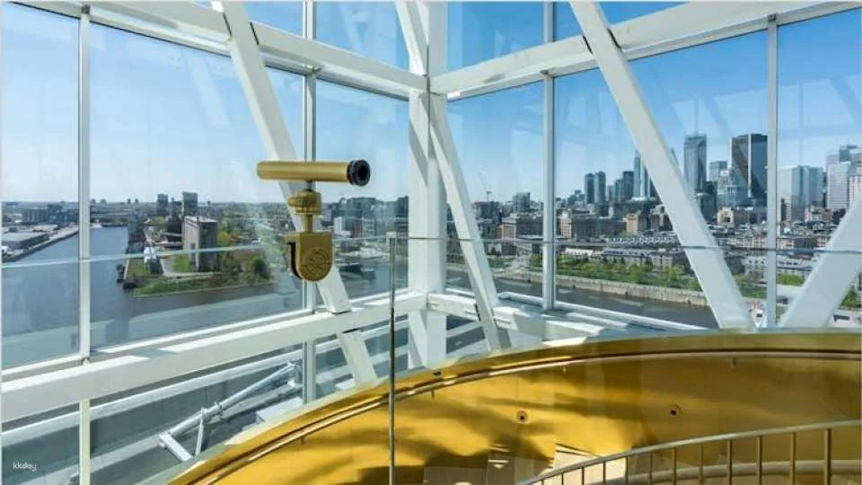St Lawrence River cruise and Port of Montréal Tower entry ticket