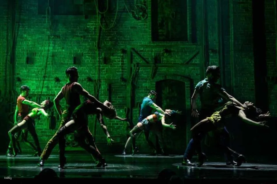 Broadway tickets to Moulin Rouge! The Musical