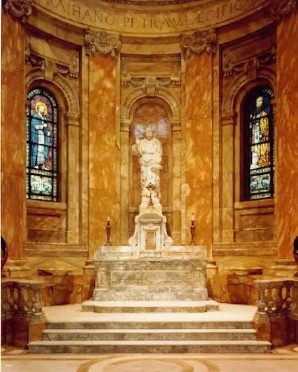 Saint Paul's Cathedral official multilingual audio tour