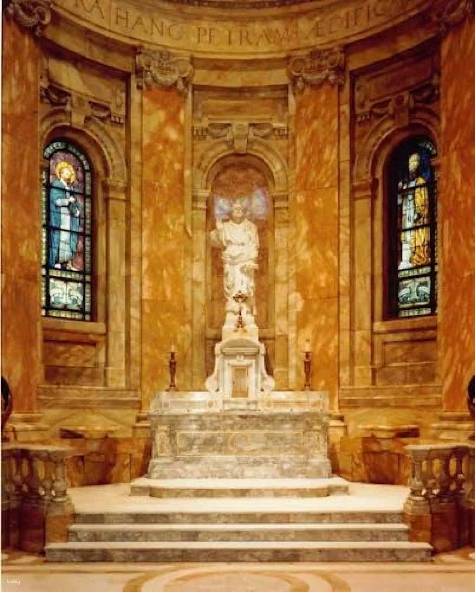 Saint Paul's Cathedral official multilingual audio tour