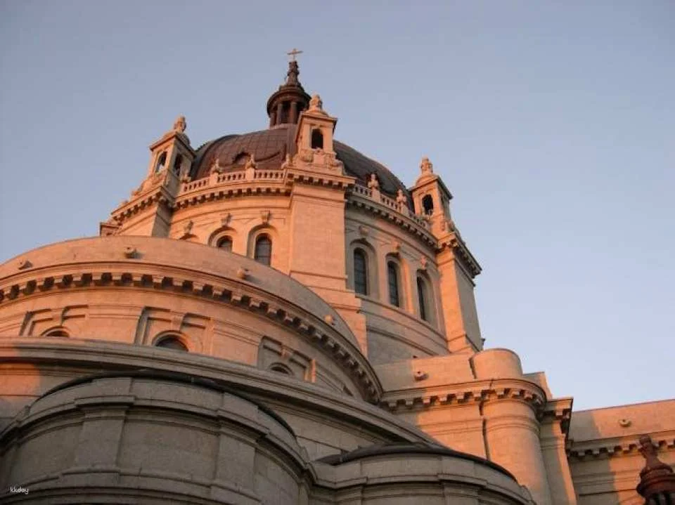 Saint Paul's Cathedral official multilingual audio tour