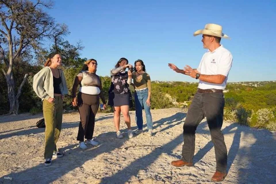 Austin highlights tour with State Capitol and Mount Bonnell