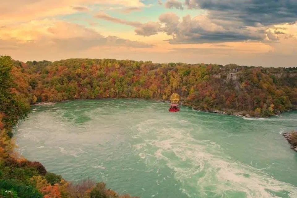 Toronto Niagara Falls evening tour