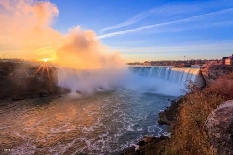 Toronto Niagara Falls evening tour