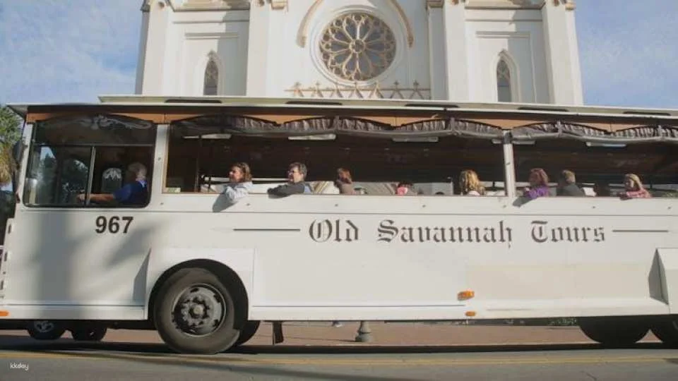 Old Savannah Historic Overview Tour by Open-Air Trolley