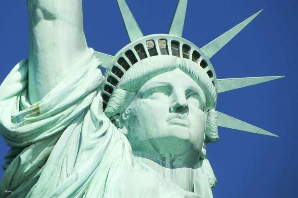 Statue of Liberty express ferry ticket and optional guided tour