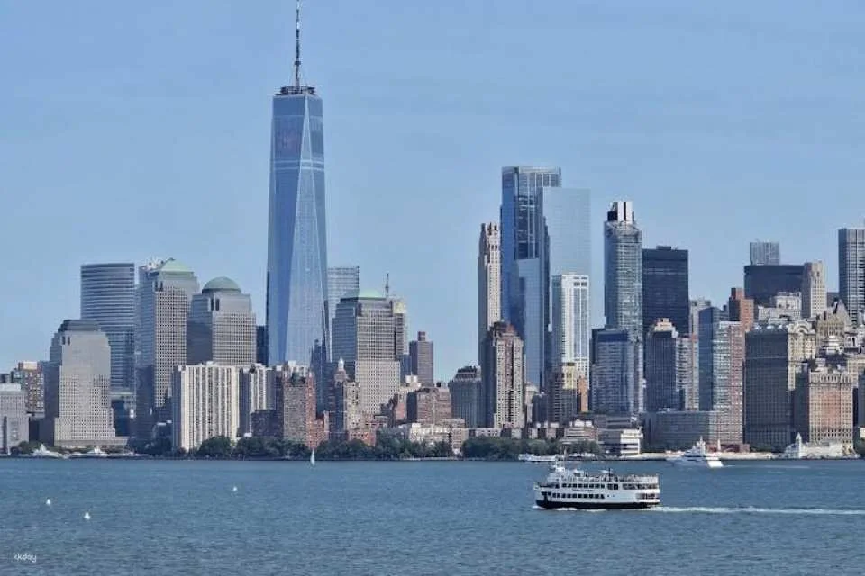 Statue of Liberty express ferry ticket and optional guided tour