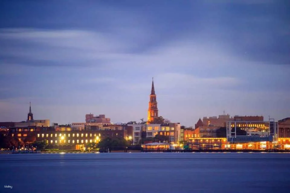 Self-guided driving audio tour from Savannah to Charleston