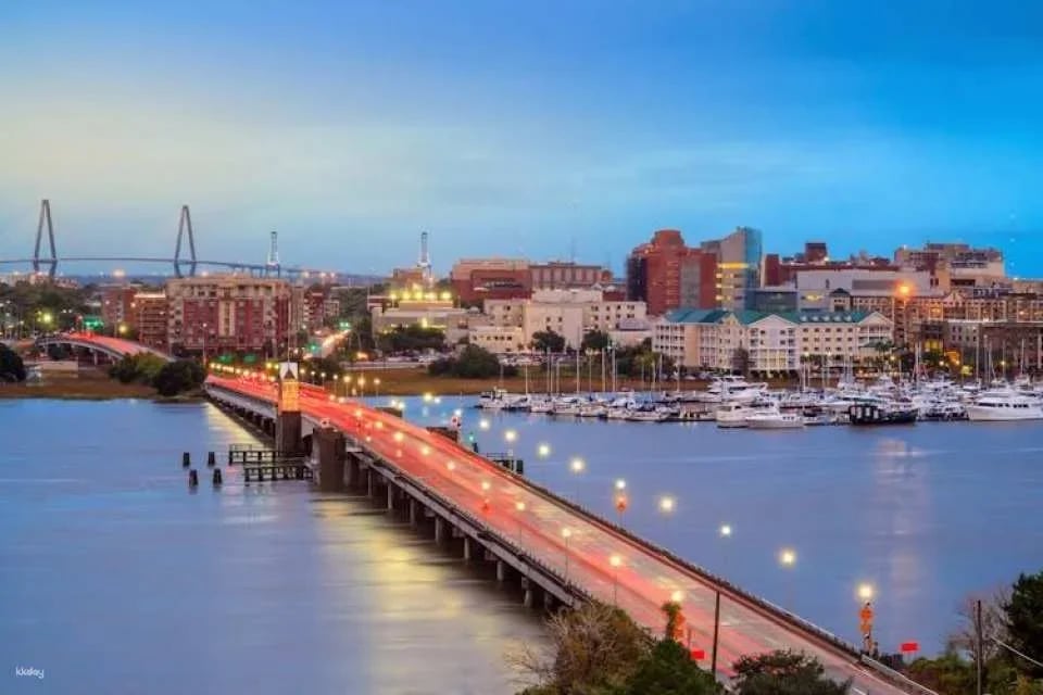 Self-guided driving audio tour from Savannah to Charleston