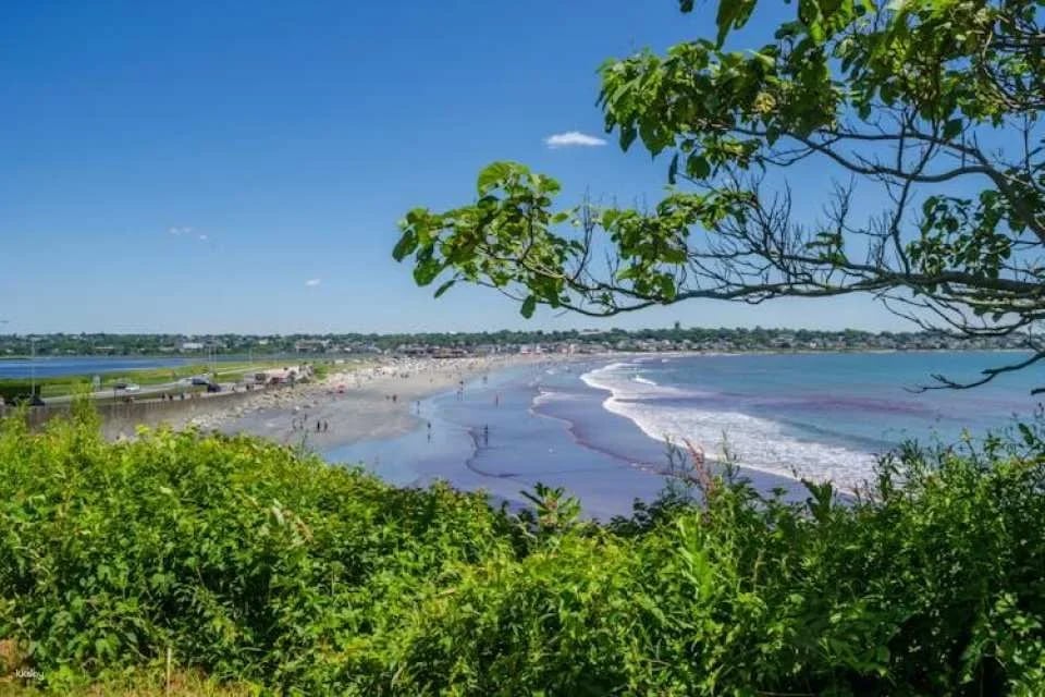 Ultimate Newport Self-Guided Bundle Tour