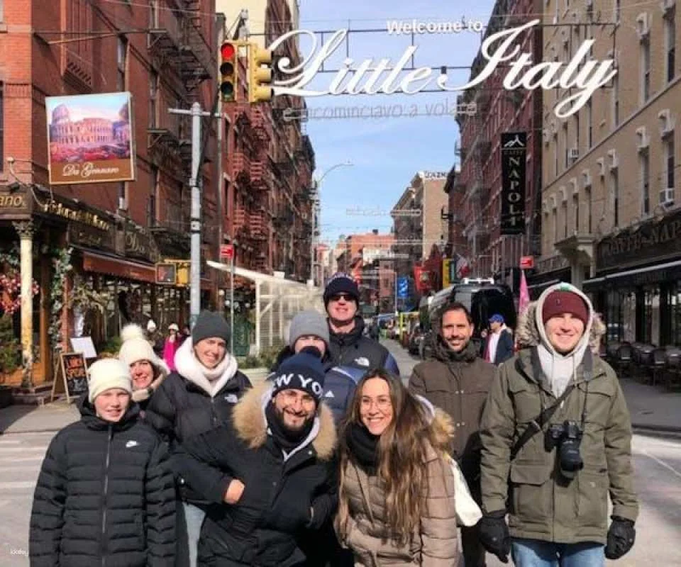 Whitney Museum of American Art and Manhattan Walking Tour