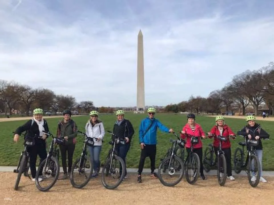 Washington DC monumental eBike tour