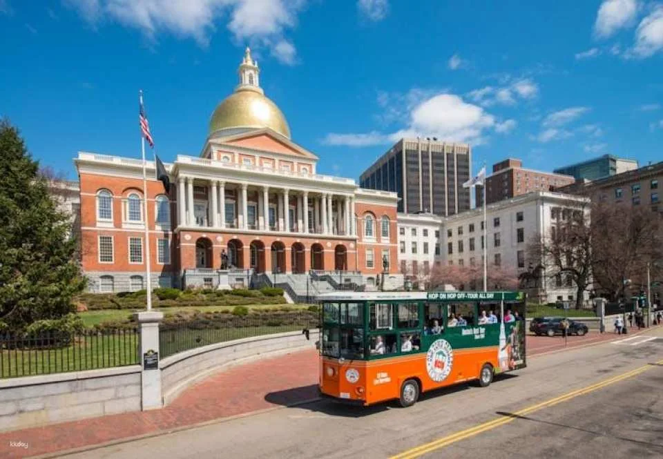 1-Day or 2-Day Hop-On Hop-Off Trolley Tour of Boston