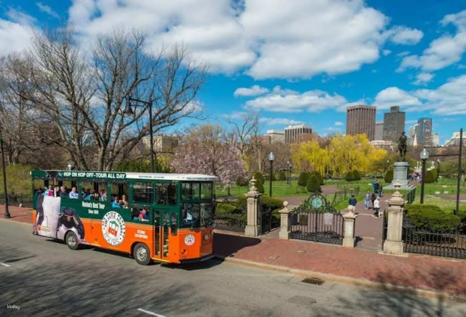 1-Day or 2-Day Hop-On Hop-Off Trolley Tour of Boston