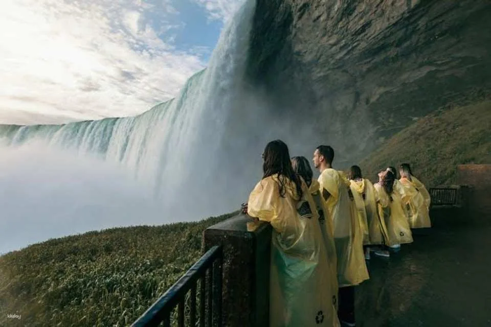 Niagara Falls 2-day pass with 5 attractions, shuttle and audio guide