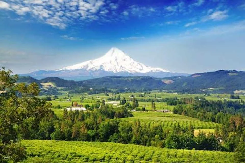 Mount Hood Scenic Loop self-guided driving audio tour
