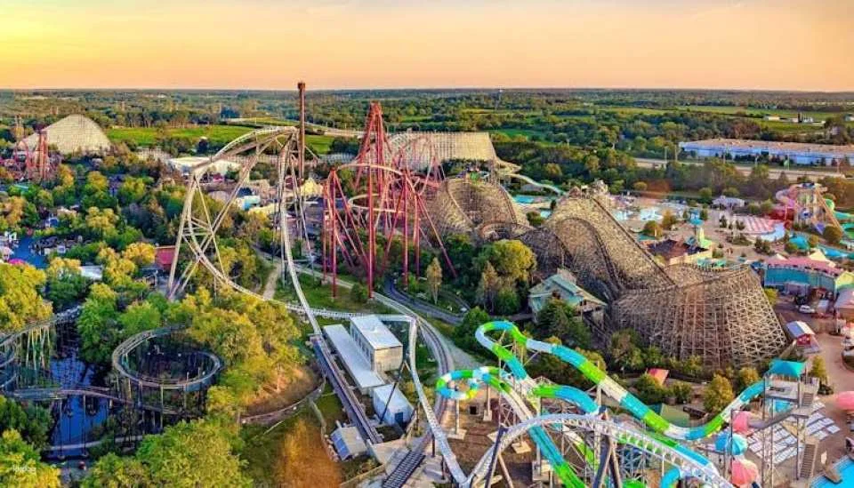 Six Flags Great America One Day Ticket