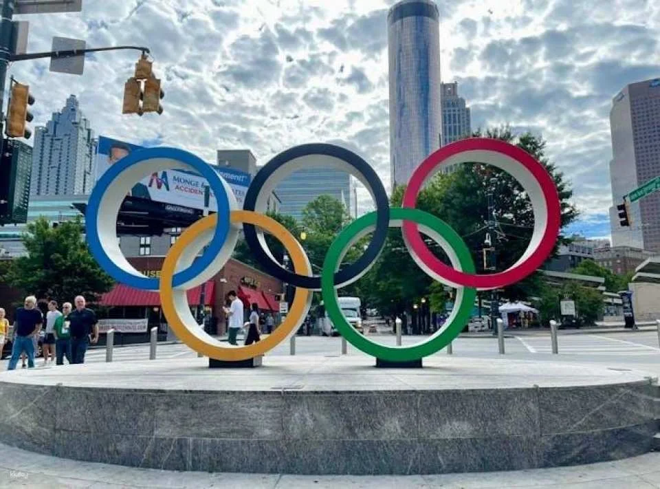 Atlanta grand tour with World of Coca-Cola and lunch experience