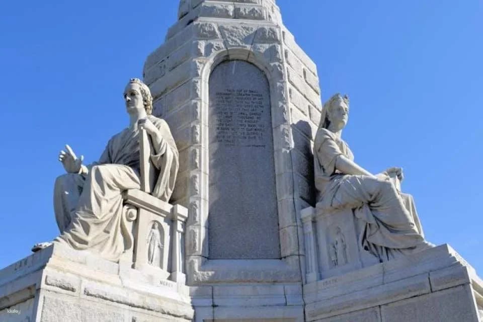 Historic Plymouth self-guided walking audio tour