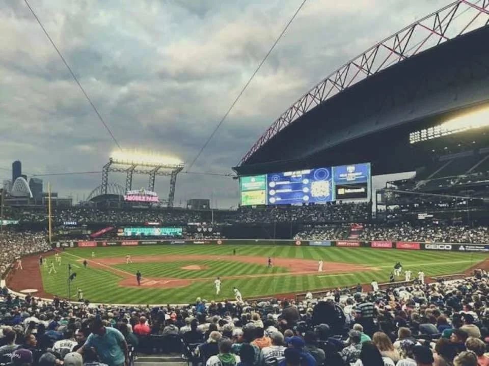 Seattle Mariners Baseball Game Ticket at T-Mobile Park