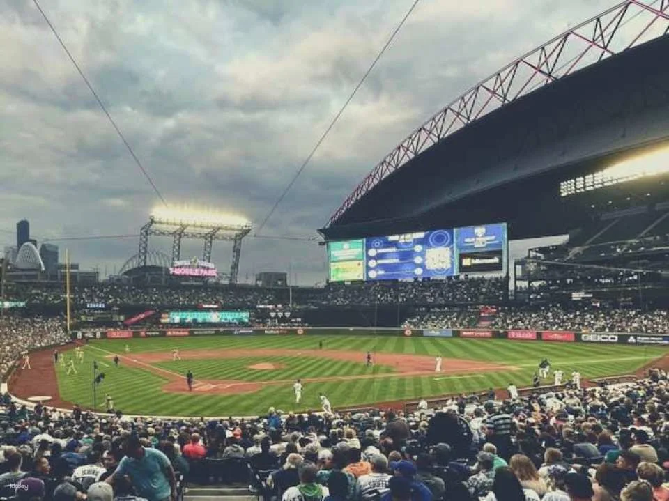 Seattle Mariners Baseball Game Ticket at T-Mobile Park