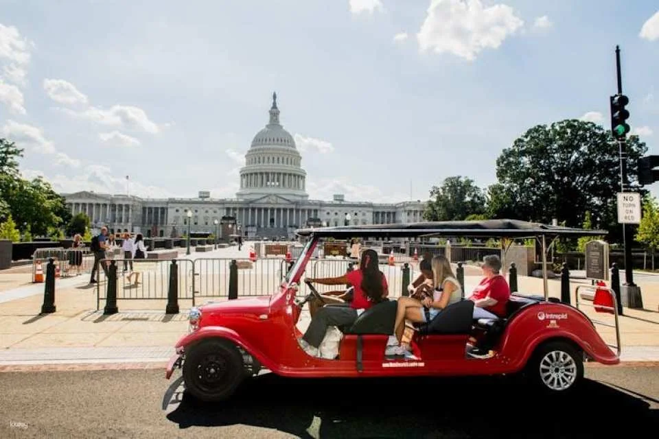 Washington Mall and monuments tour by electric car
