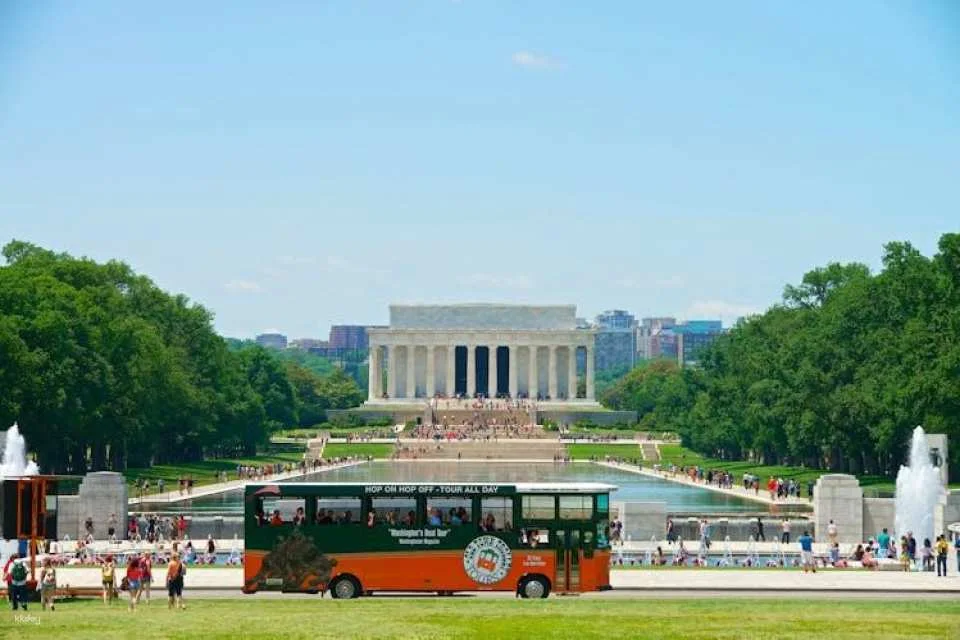 Old Town Trolley hop-on hop-off tours of Washington D.C.