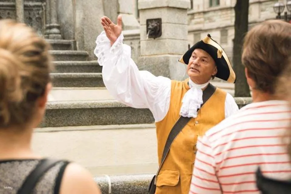Old Quebec City historical walking tour