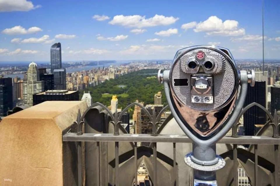 Rockefeller Center Guided Walking Tour With Optional Top of the Rock