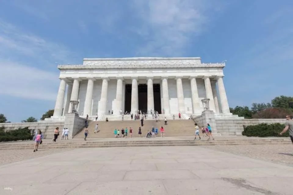 4-day Niagara Falls, Philadelphia and Amish Country tour from NYC
