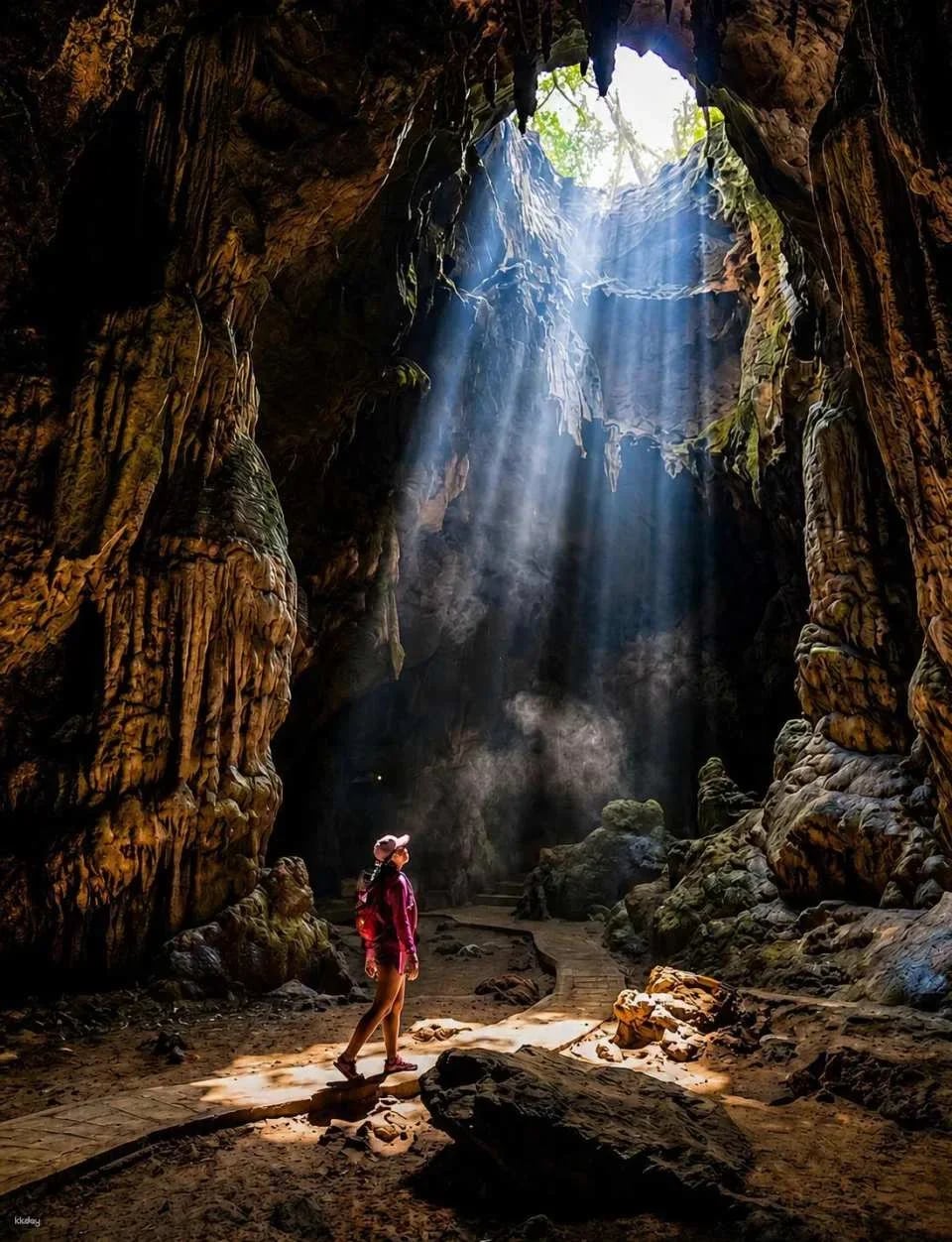 Save up to 17% | Phetchaburi Pass | Redeem up to 7 out of 10+ benefits