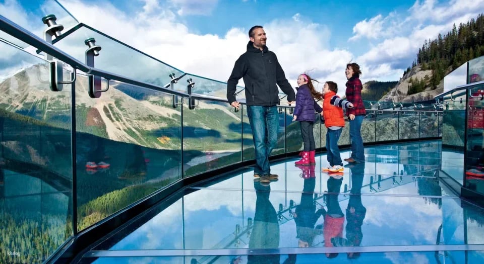 Columbia Icefield Skywalk | Canada