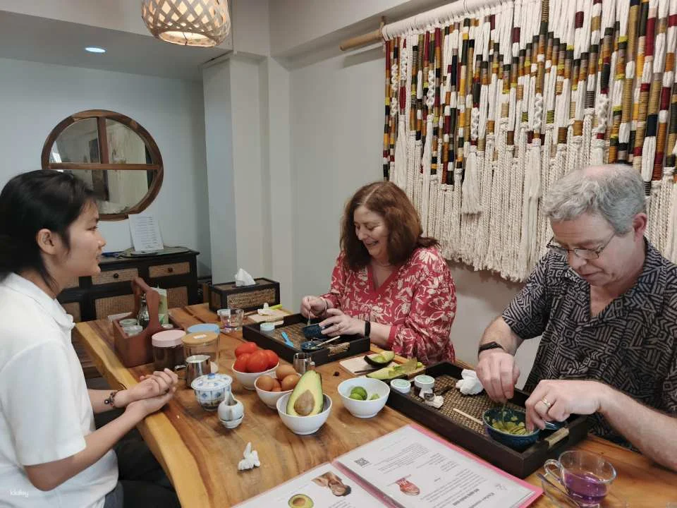 Chiang Mai DIY Thai Organic Beauty Workshop: Natural Skincare and Aromatherapy by Uri Herbs | Thailand