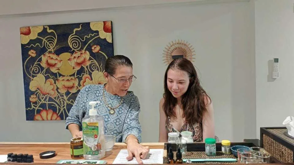 Chiang Mai DIY Thai Organic Beauty Workshop: Natural Skincare and Aromatherapy by Uri Herbs | Thailand