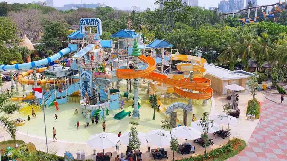 Ancol Dreamland Entrance Gate Ticket | Jakarta, Indonesia (615673)