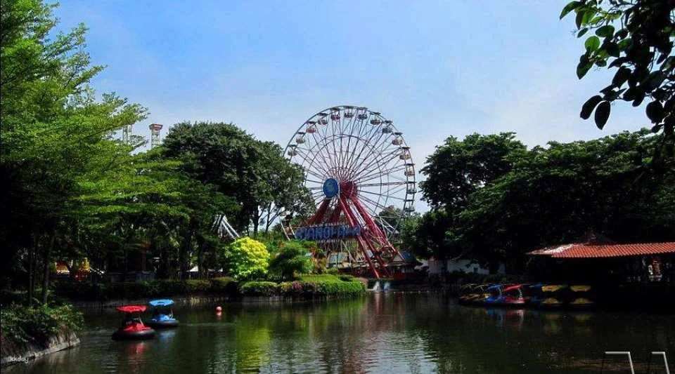 Ancol Dreamland Entrance Gate Ticket | Jakarta, Indonesia