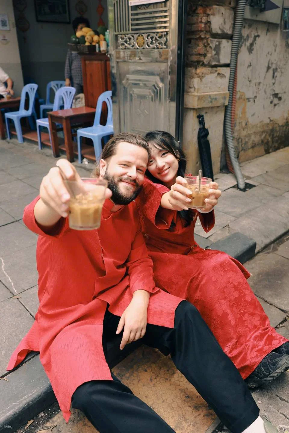 Hanoi: Traditional Ao Dai Photoshoot Experience