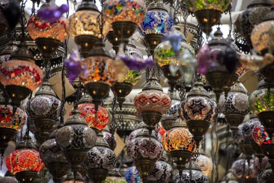 Evening Muscat city tour with traditional dinner