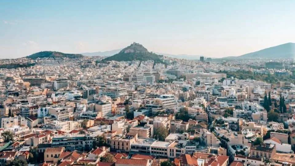 Athens Acropolis small-group guided tour during quieter hours