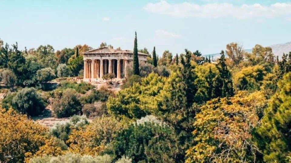 Athens Acropolis small-group guided tour during quieter hours
