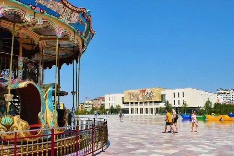 Tirana guided walking tour with castle and museums