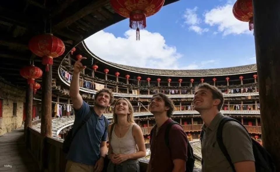 Private day-escape to Tianluokeng Tulou from Xiamen