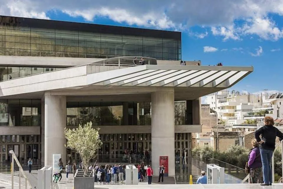 Acropolis Museum Admission Tickets with Optional Audio Guide