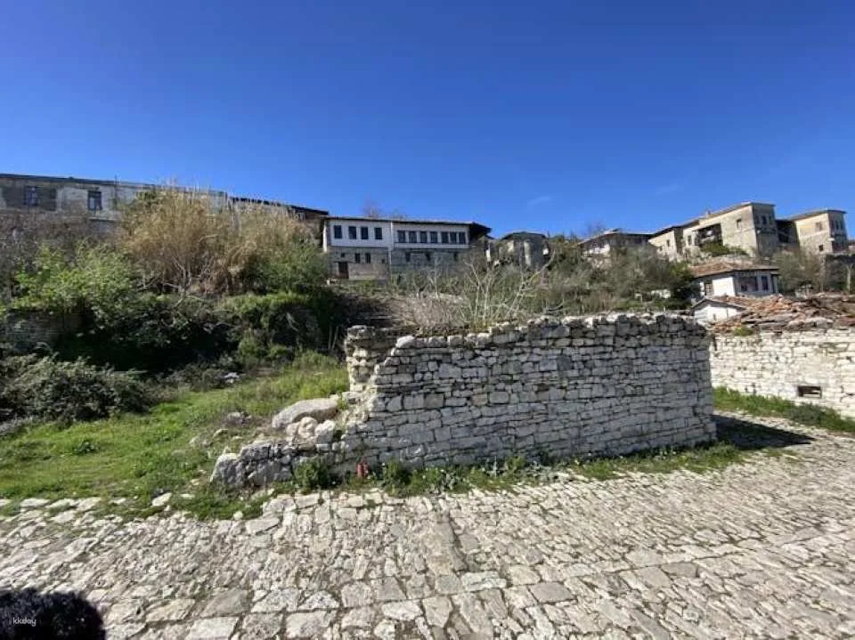 Guided tour of the old city of Berat