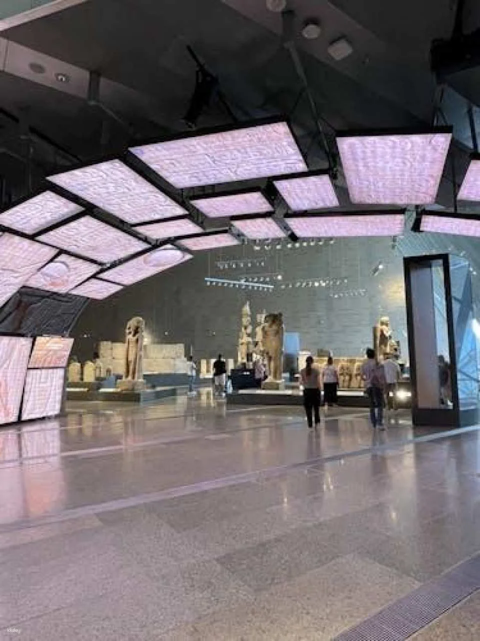 New Grand Egyptian Museum and Giza Pyramids from Cairo with Lunch