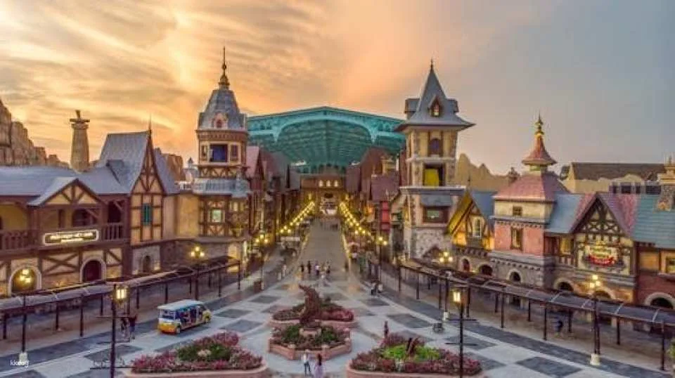 Full-day pass to Vietnam’s premier island theme park