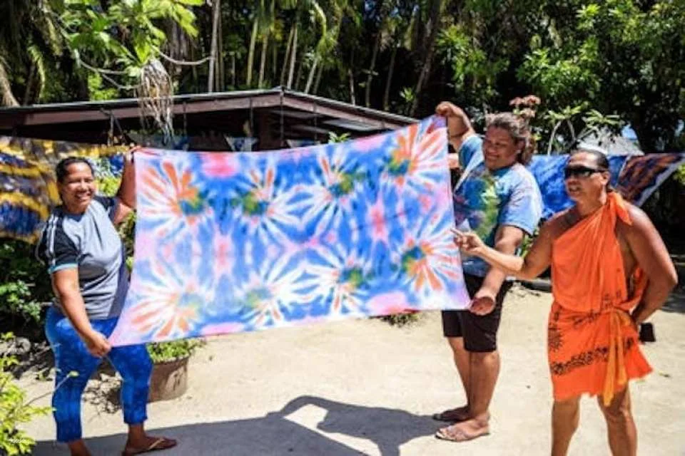 Bora Bora morning cultural four-wheel drive tour with a guide